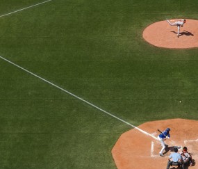 开云体育官方网站-喀麦隆封锁比利时，萨卡在F1年度争冠接管比赛，当赛道与国界同时亮起红灯