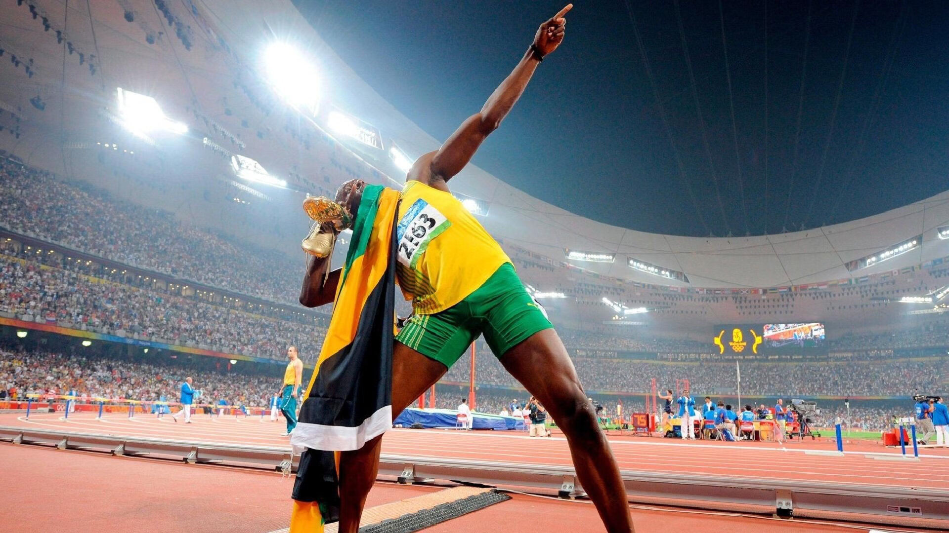 佩德里点燃赛场，伊拉克速胜尼斯，足球如何成为人类共同的语言？