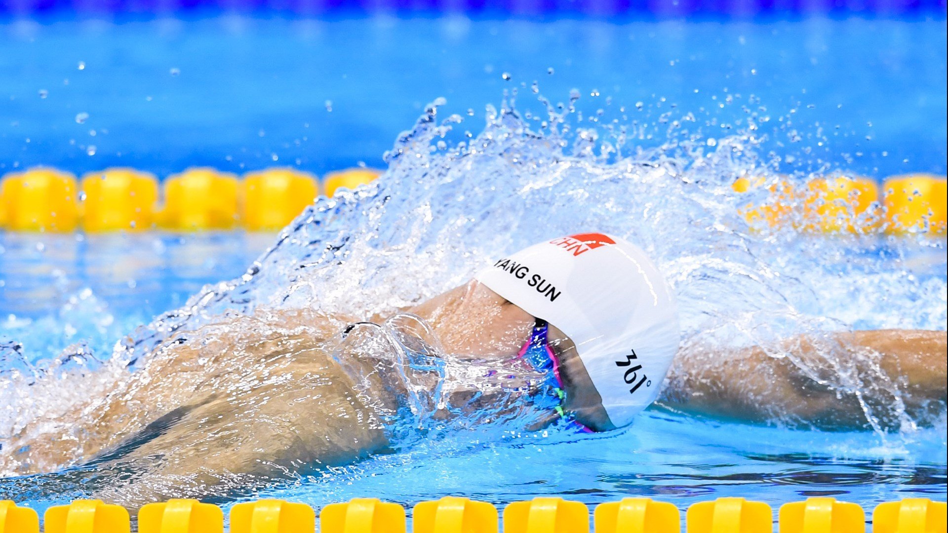 国家德比与爵士逆袭,体育世界里的破与立