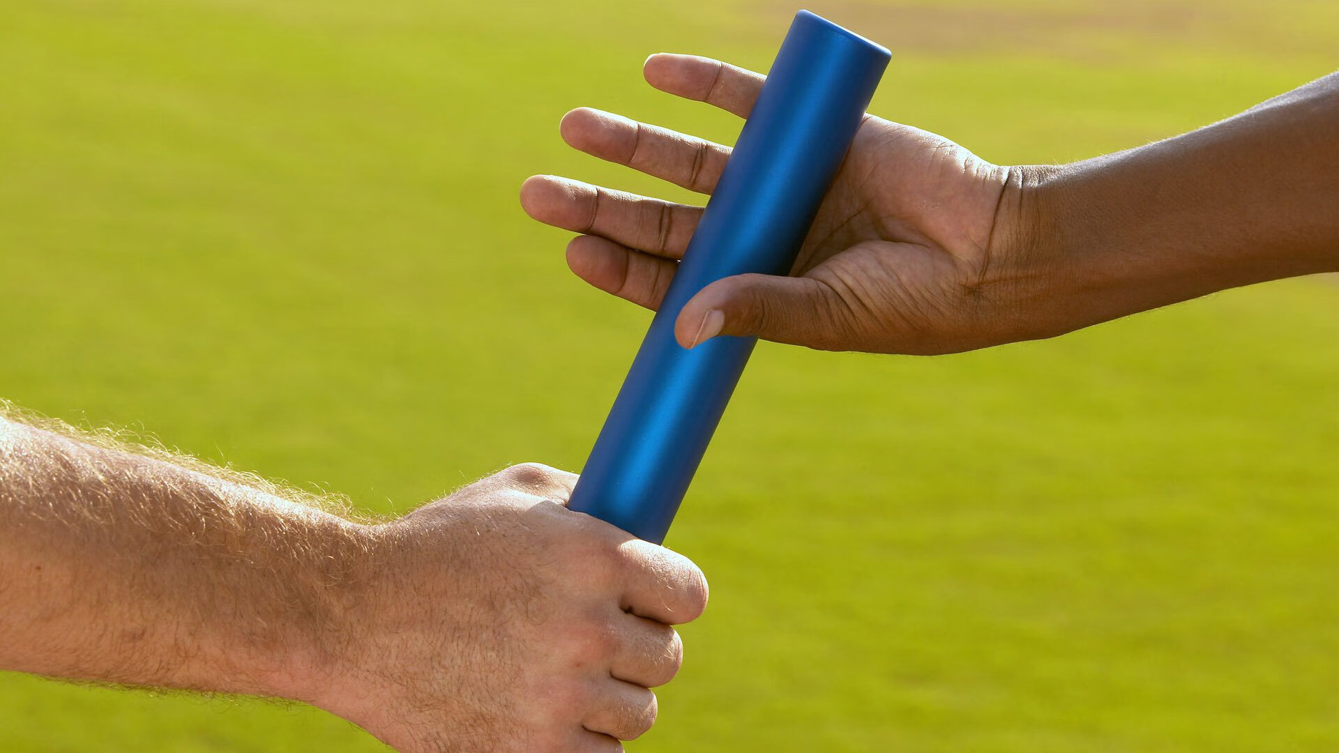 杜兰特高能输出，当个人英雄主义照亮团队篮球的裂缝